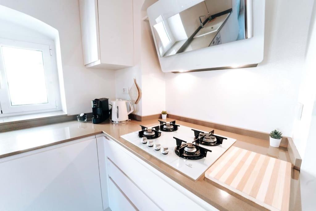 Loft Cavour - Teatro Ariston Apartment Sanremo Ngoại thất bức ảnh